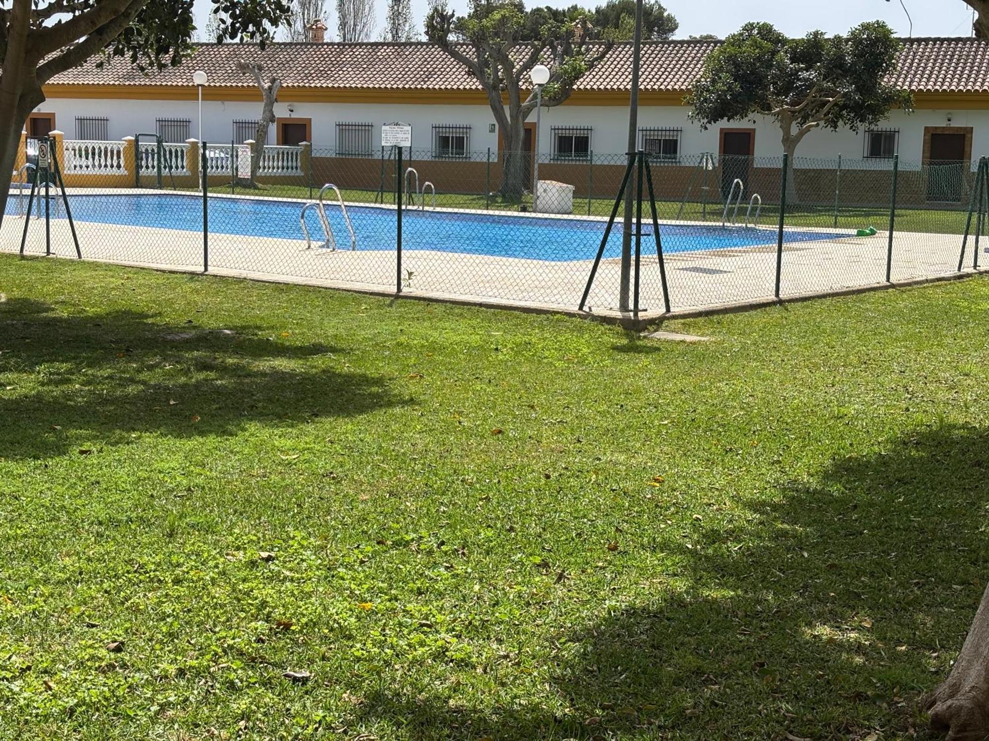 Hostal Los Mellizos Conil De La Frontera Exterior foto